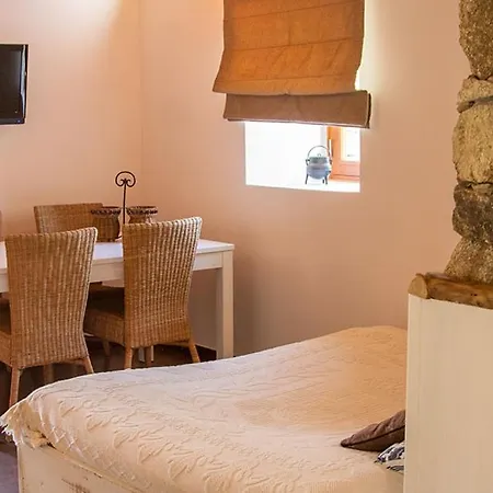 Quinta Dos Padres Santos, & Lantgård Lamego