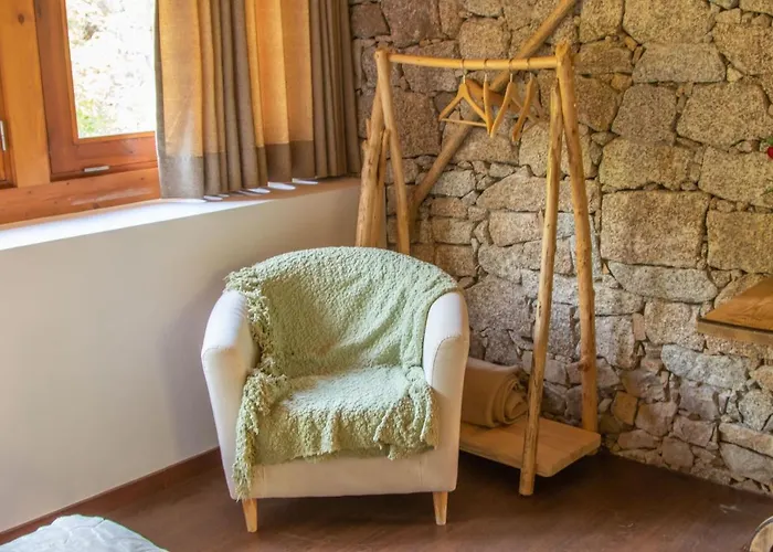 Quinta Dos Padres Santos, &