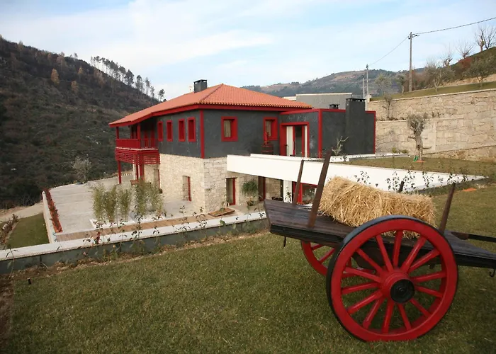 Quinta Dos Padres Santos, &